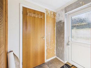 Lobby- click for photo gallery